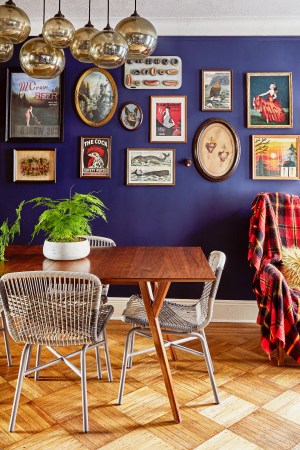 This Antique Lover’s Home Is a Master Class in Gallery Wall Curation