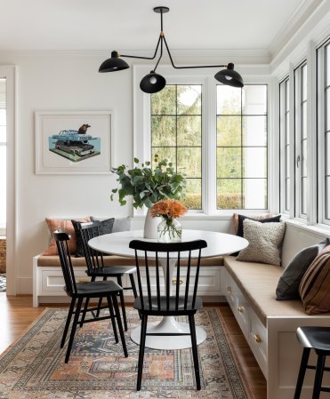 A 1925 Colonial Home Gets an Uber-Modern Facelift