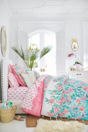 Pottery Barn x Lilly Pulitzer Just Dropped a New Collection