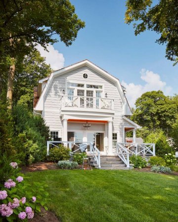 It Turns Out That Gardening Is Just as Good as Hitting the Treadmill