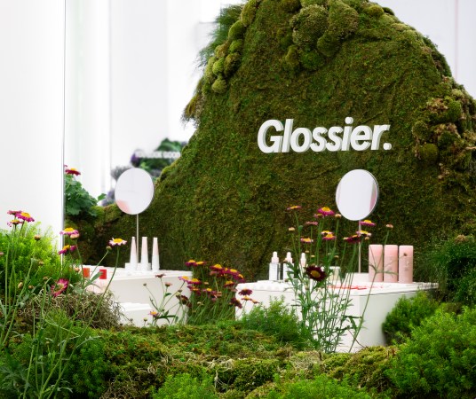 The Best Part of Glossier’s New Seattle Pop-Up Has Nothing To Do with Boy Brow