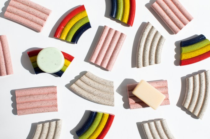 Your Soggy Bar Soap Deserves Better—Treat It to a Chic Dish