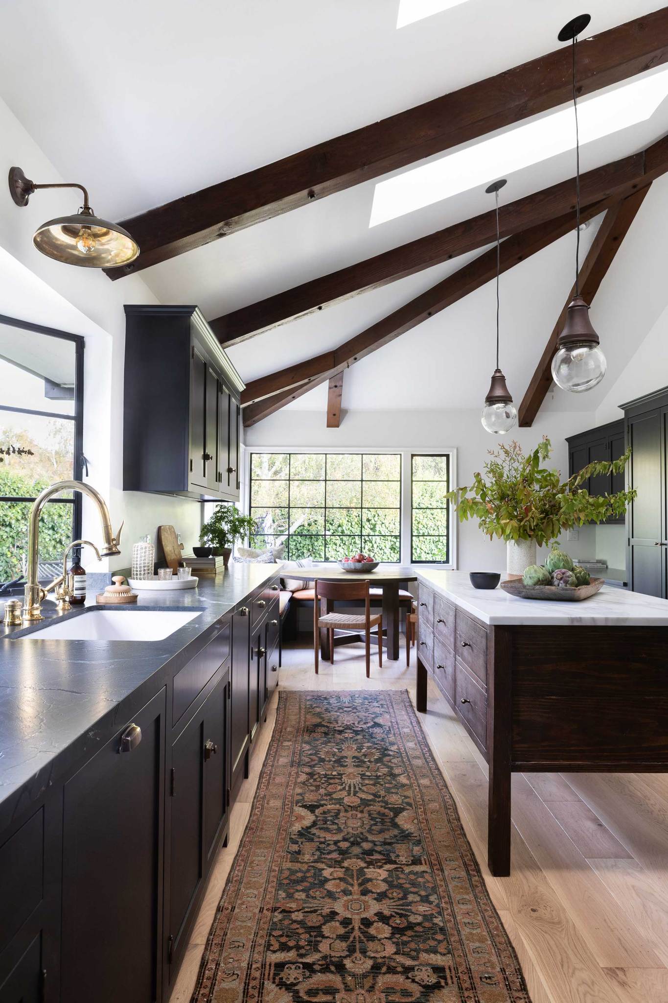 Designer Amber Lewis Swears by These 5 Kitchen Renovating Tips