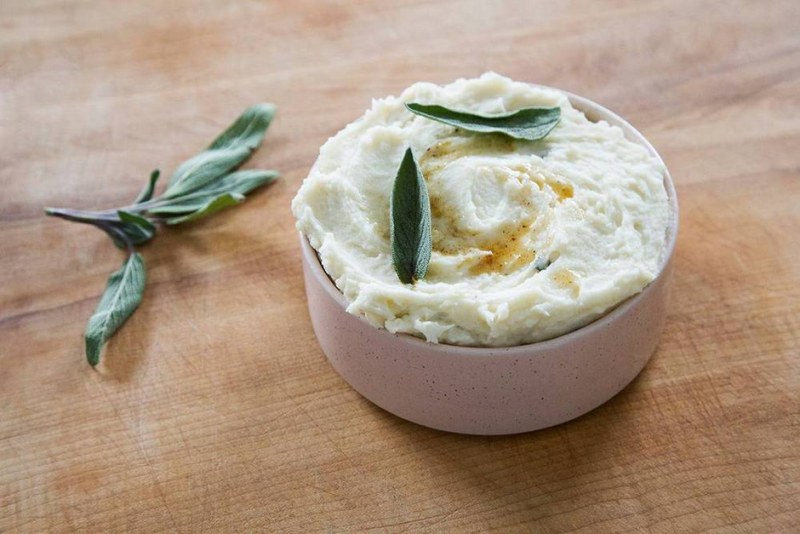 sage-mashed-potatoes