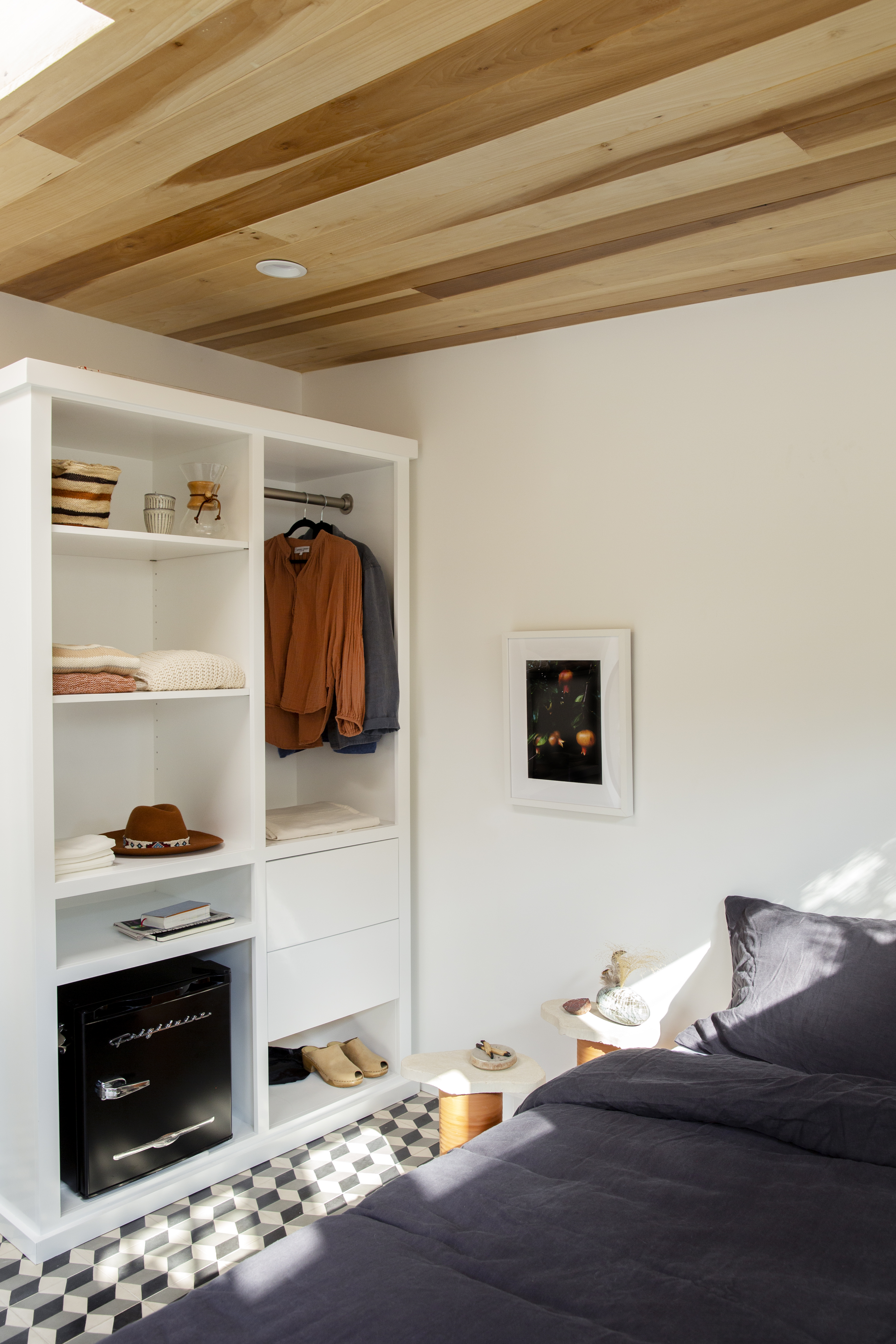 open closet shelving