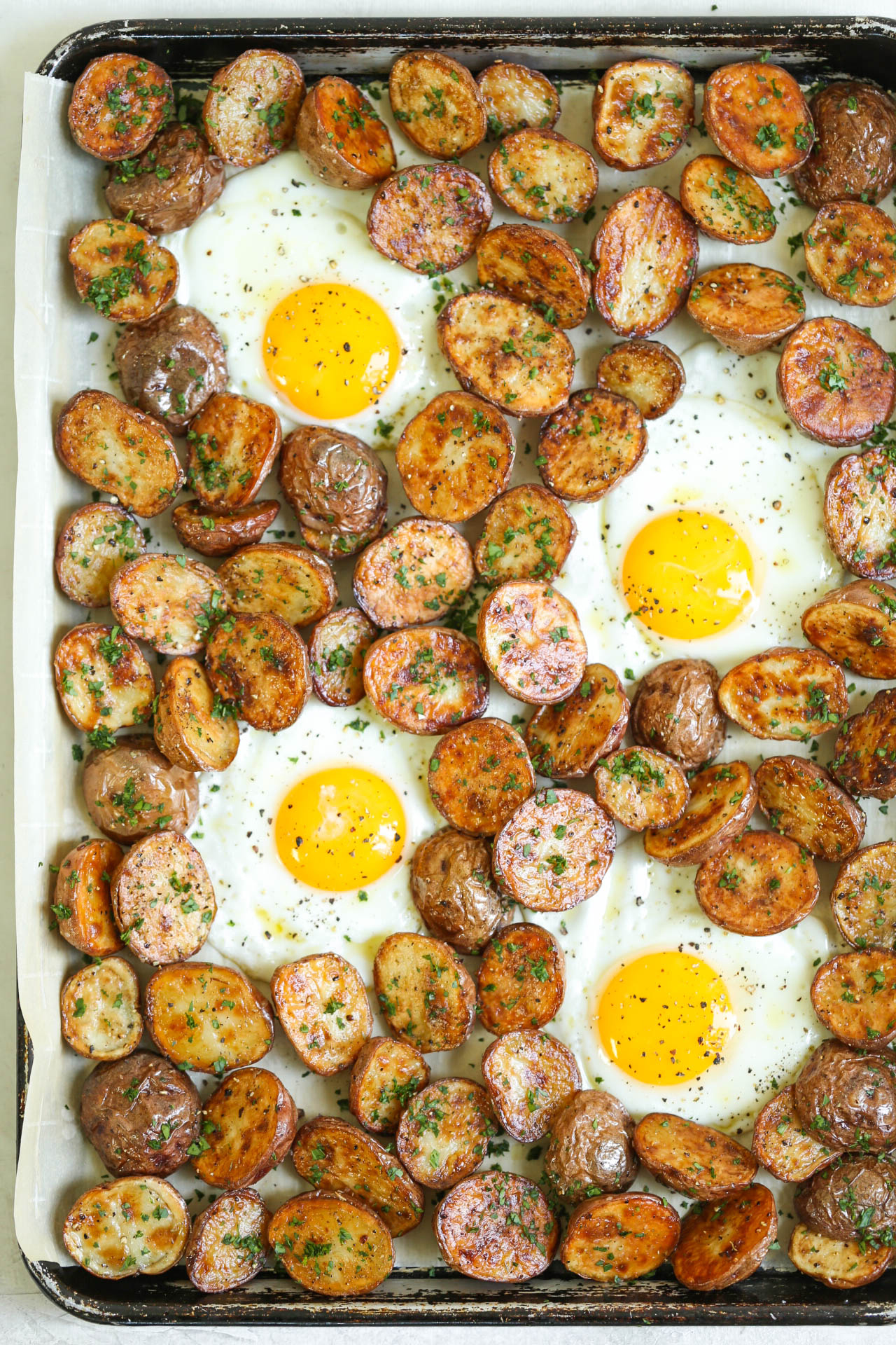 roasted-potatoes-eggs-sheet-pan