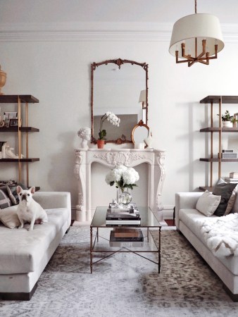 parisan-decor-mantel-living-room