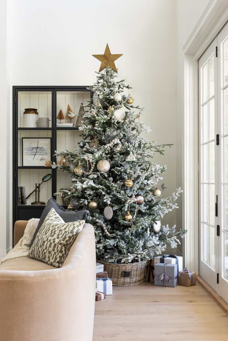 christmas tree in a basket