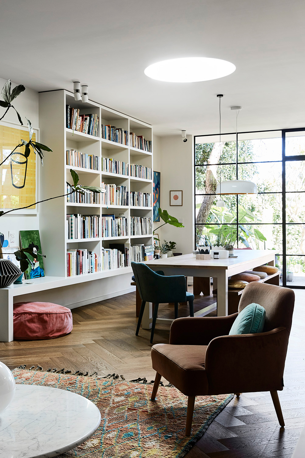 Dining room with round skylight