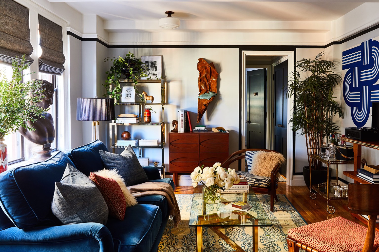 This Greenwich Village 495-Square-Foot Apartment Is Filled With Small ...