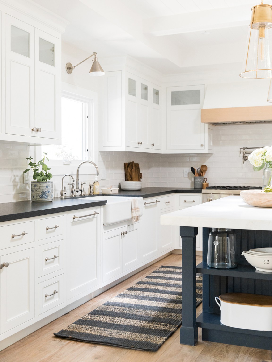 These 11 White Kitchen Cabinets Are Anything But Vanilla