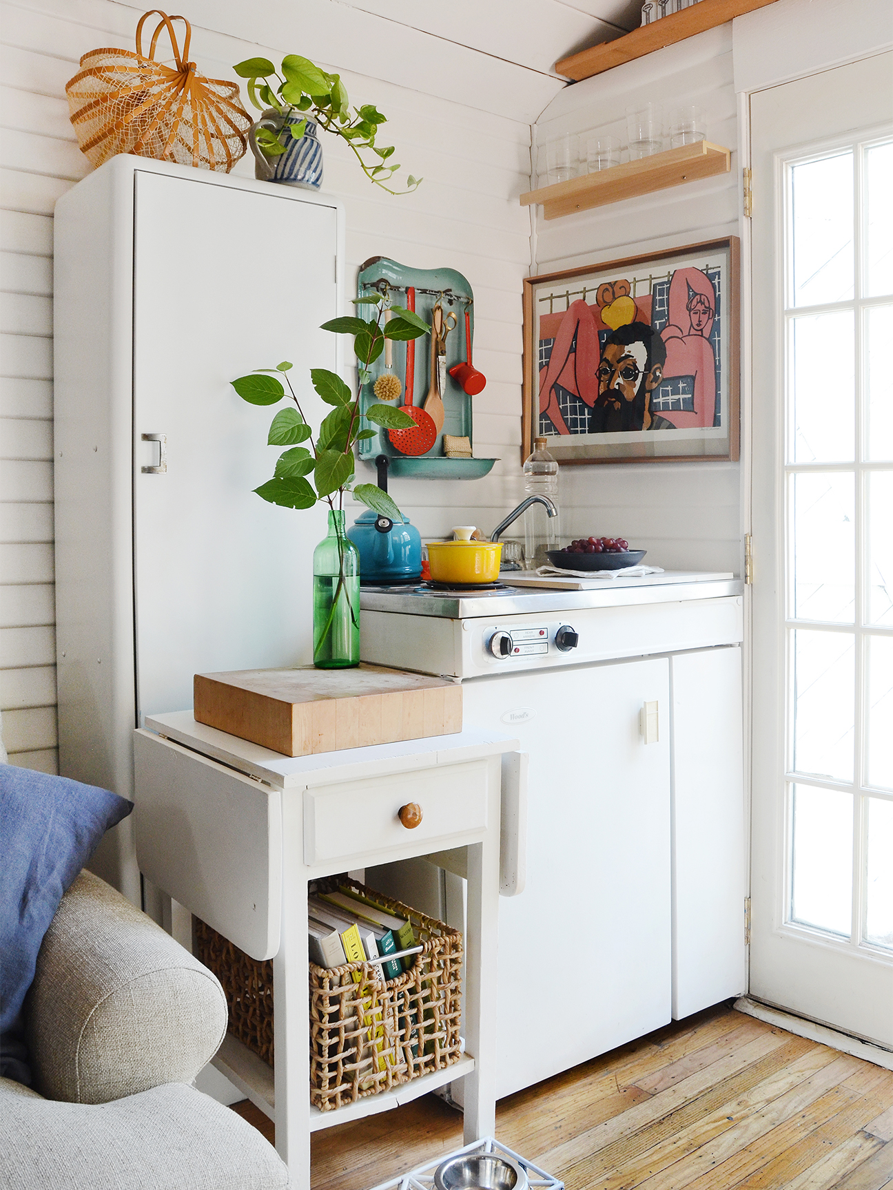 tiny white kitchen