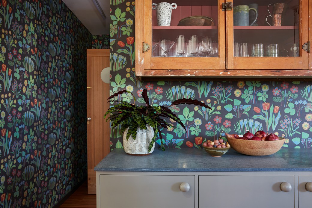 7 Kitchen Wallpaper Ideas That’ll Inspire a Bold, Botanical Makeover