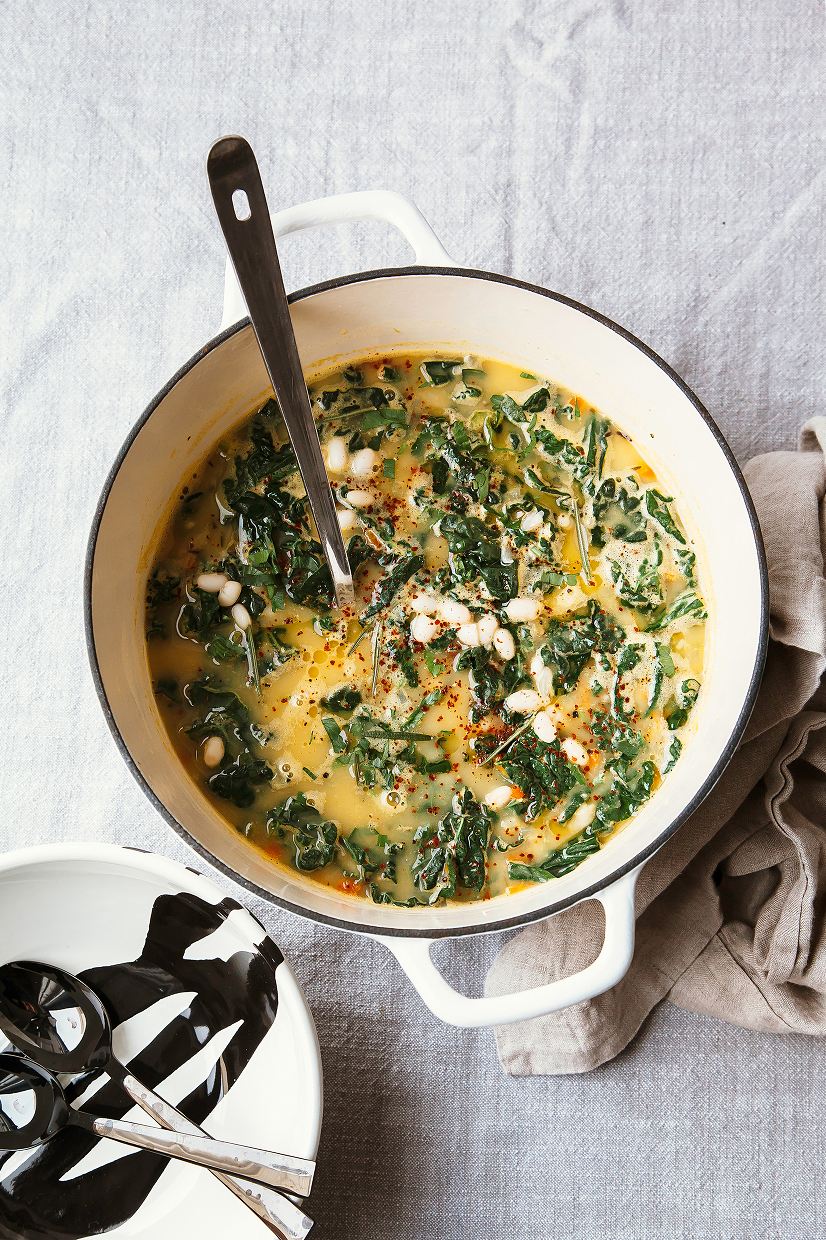 White bean soup with kale