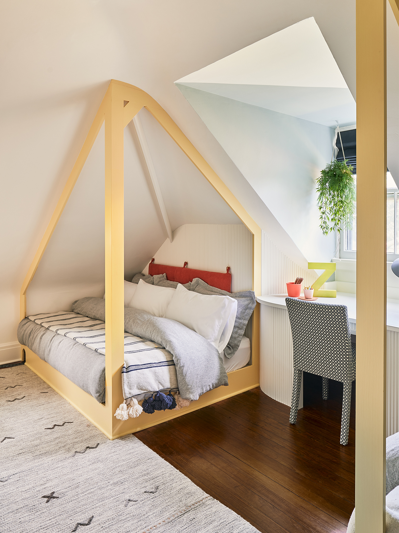 Attic Kids Room With Yellow Canopy Beds