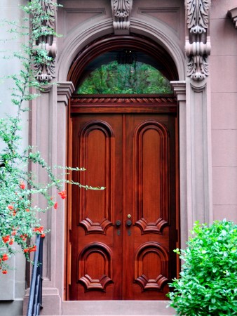 nyc stoop