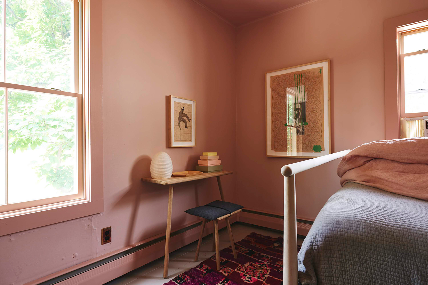 Corner of pink bedroom