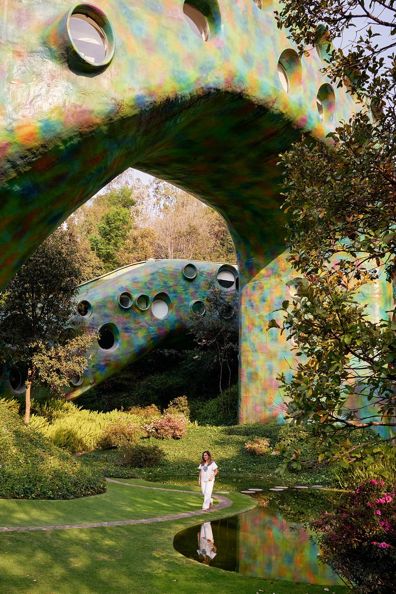 home shaped like a rainbow snake