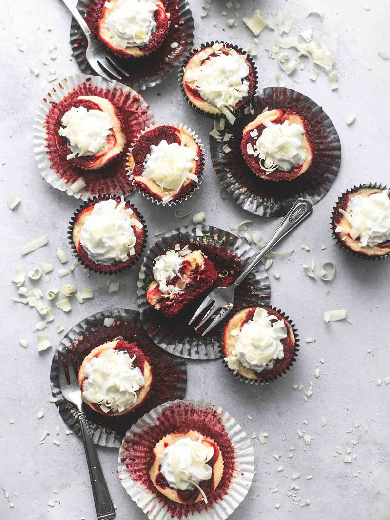 red velvet cheesecake bites