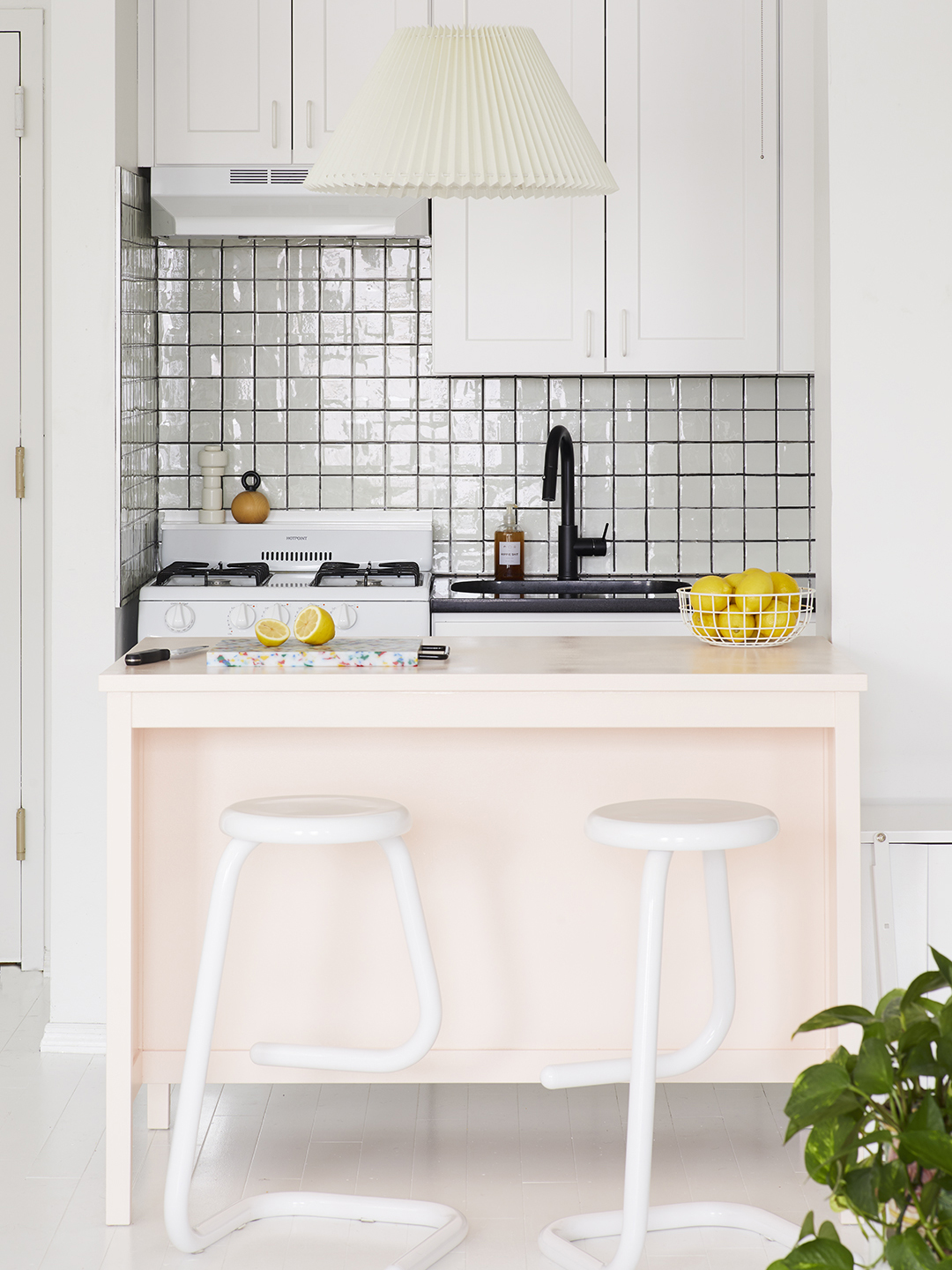 pink kitchen island