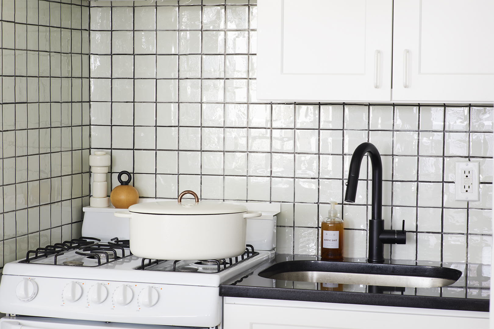 White kitchen with white tile