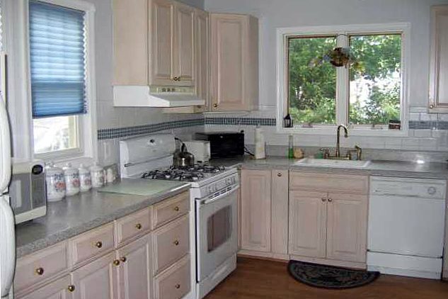 Unrenovated Kitchen Before