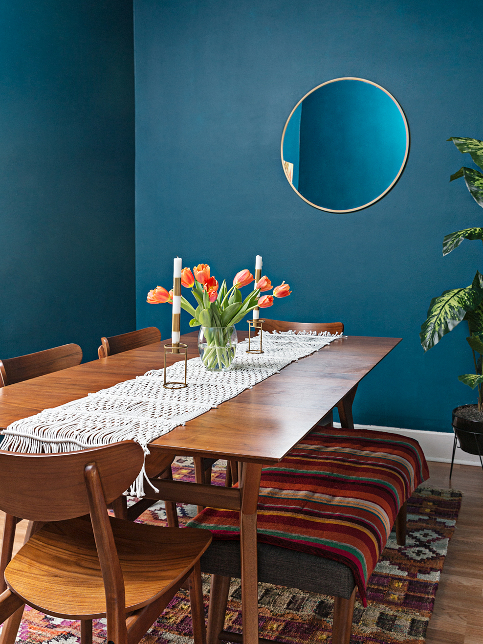 Dining room with blue walls