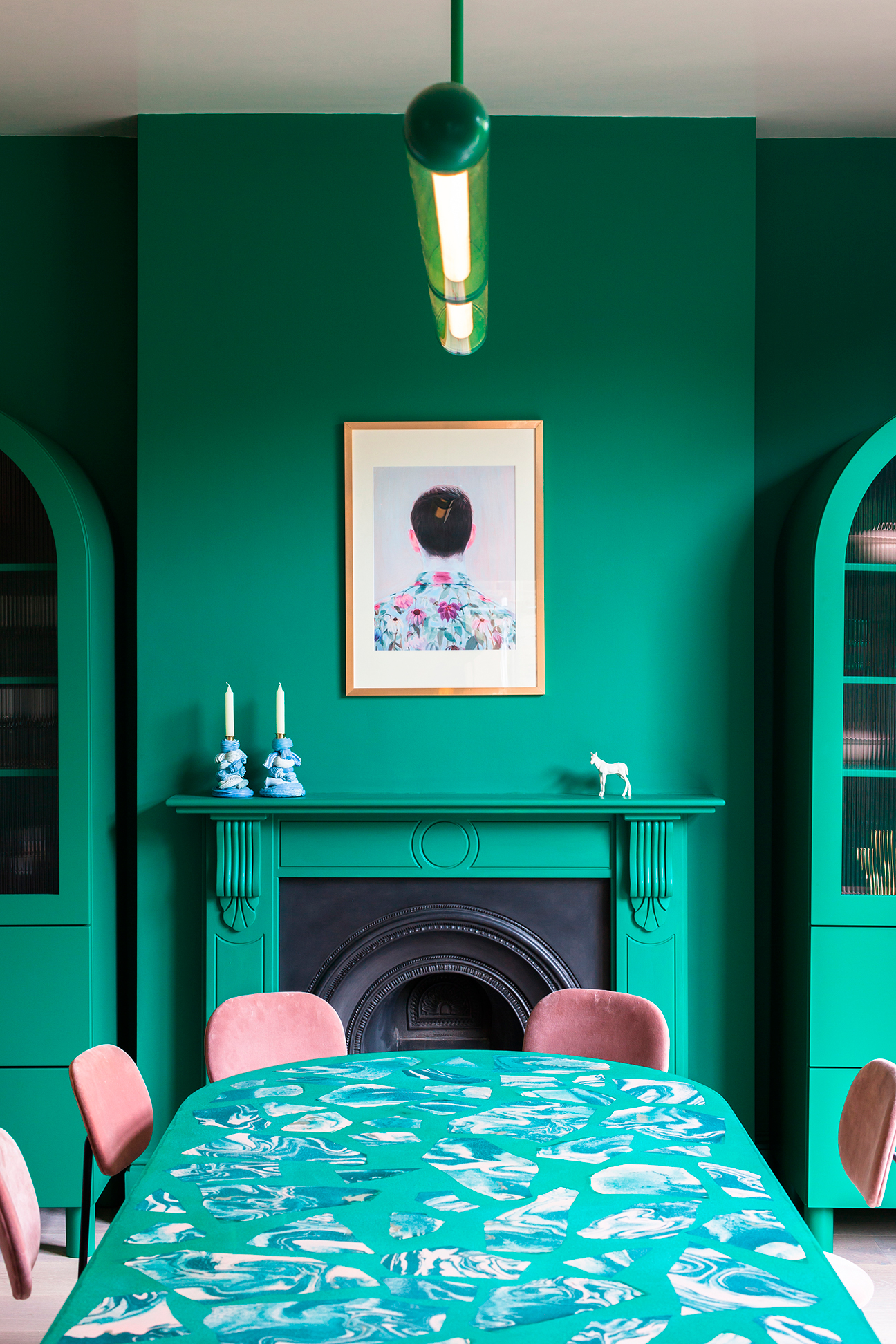 Kelly green dining room