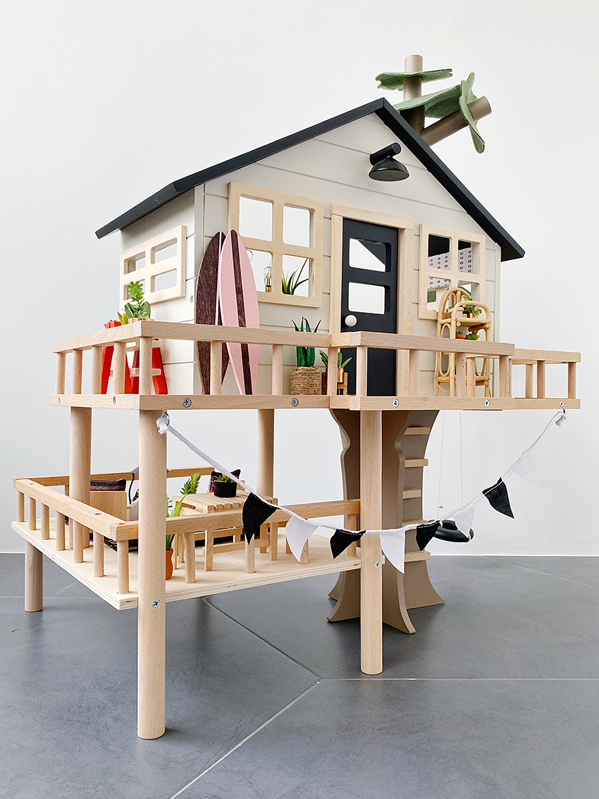 treehouse dollhouse