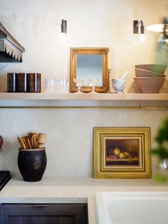 kitchen shelving with antique mirror