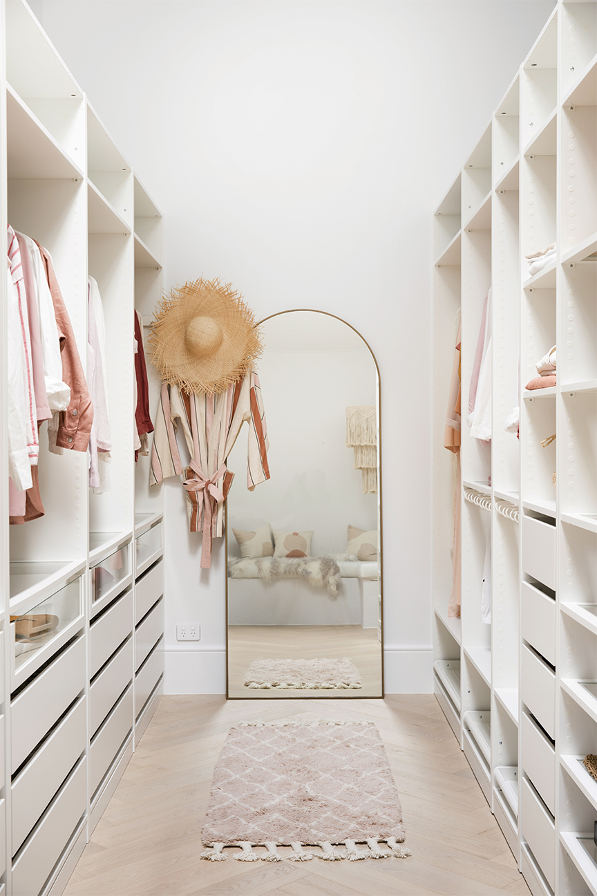 floor to ceiling closet shelves