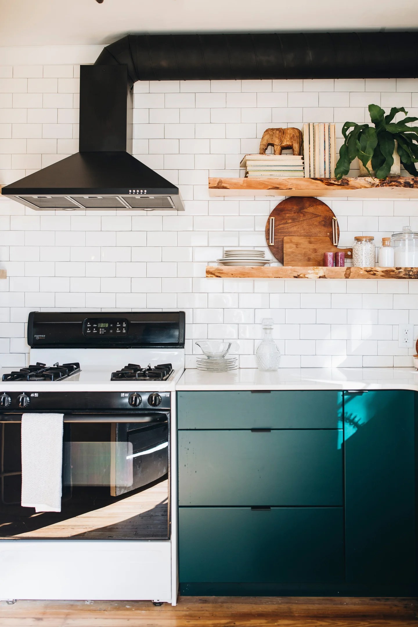 dark green blue kitchen 