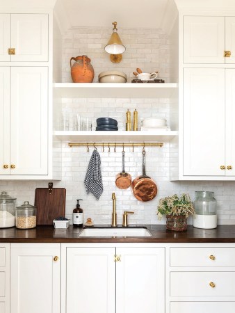 Kitchen pantry