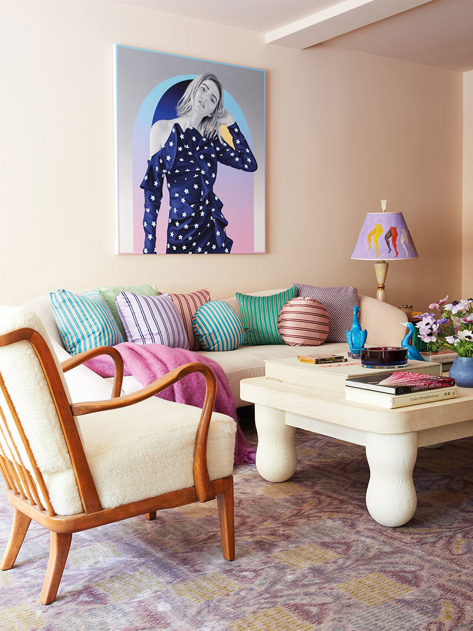 pink and purple living room