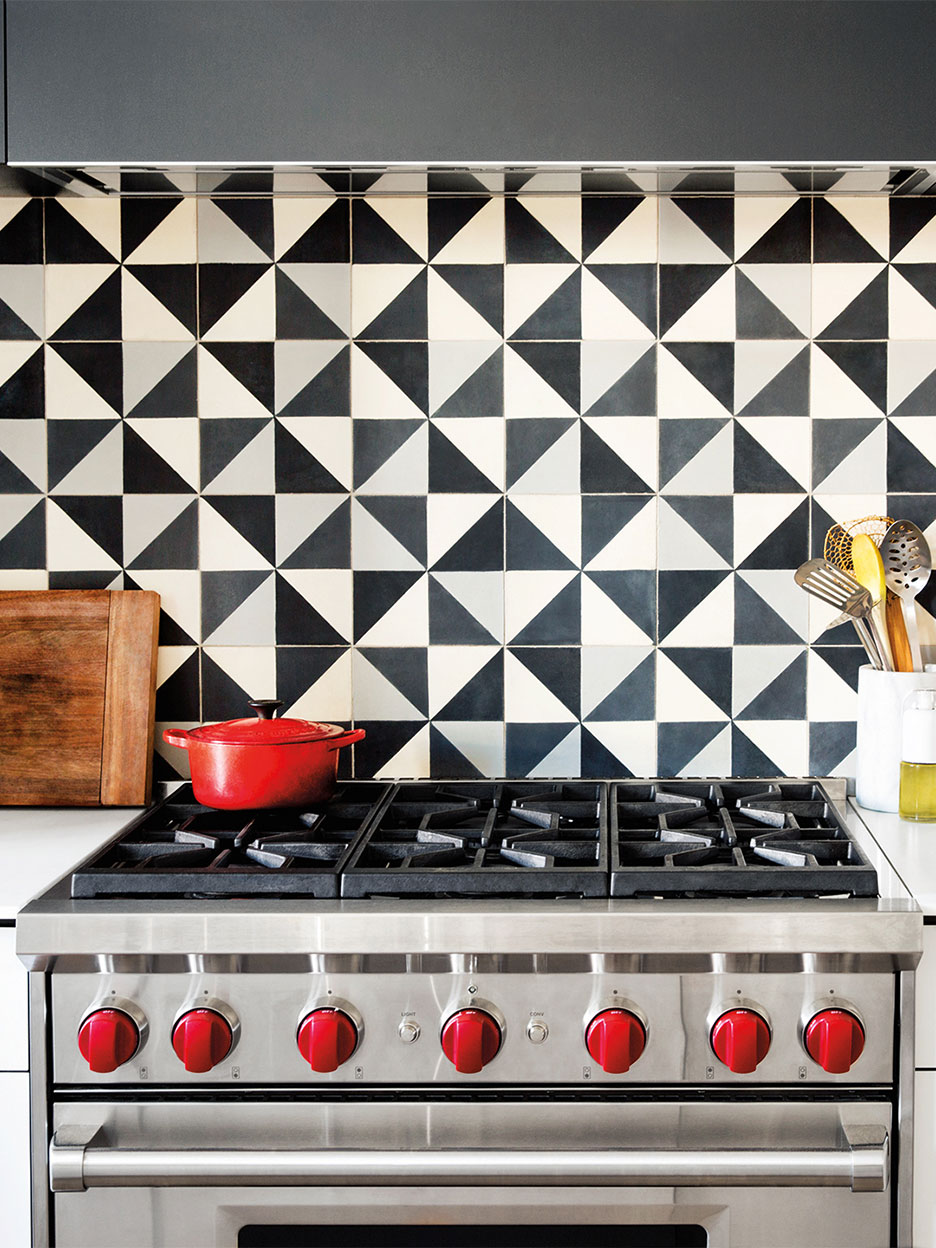 Graphic backsplash