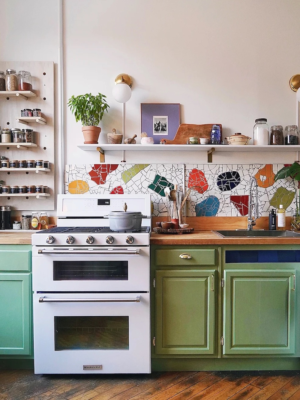 green kitchen cabinets