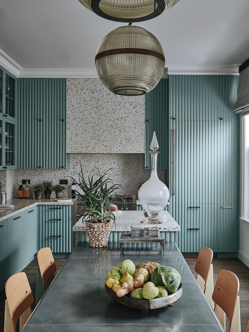 blue ribbed kitchen cabients