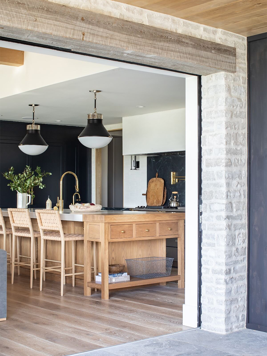 looking into kitchen from otuside