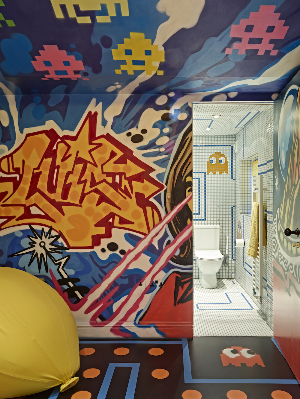 graffiti game room walls