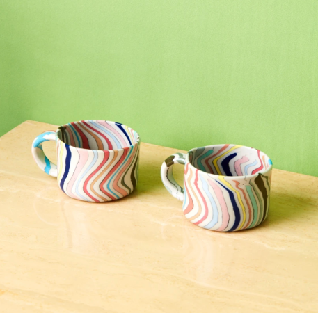  colorful mugs