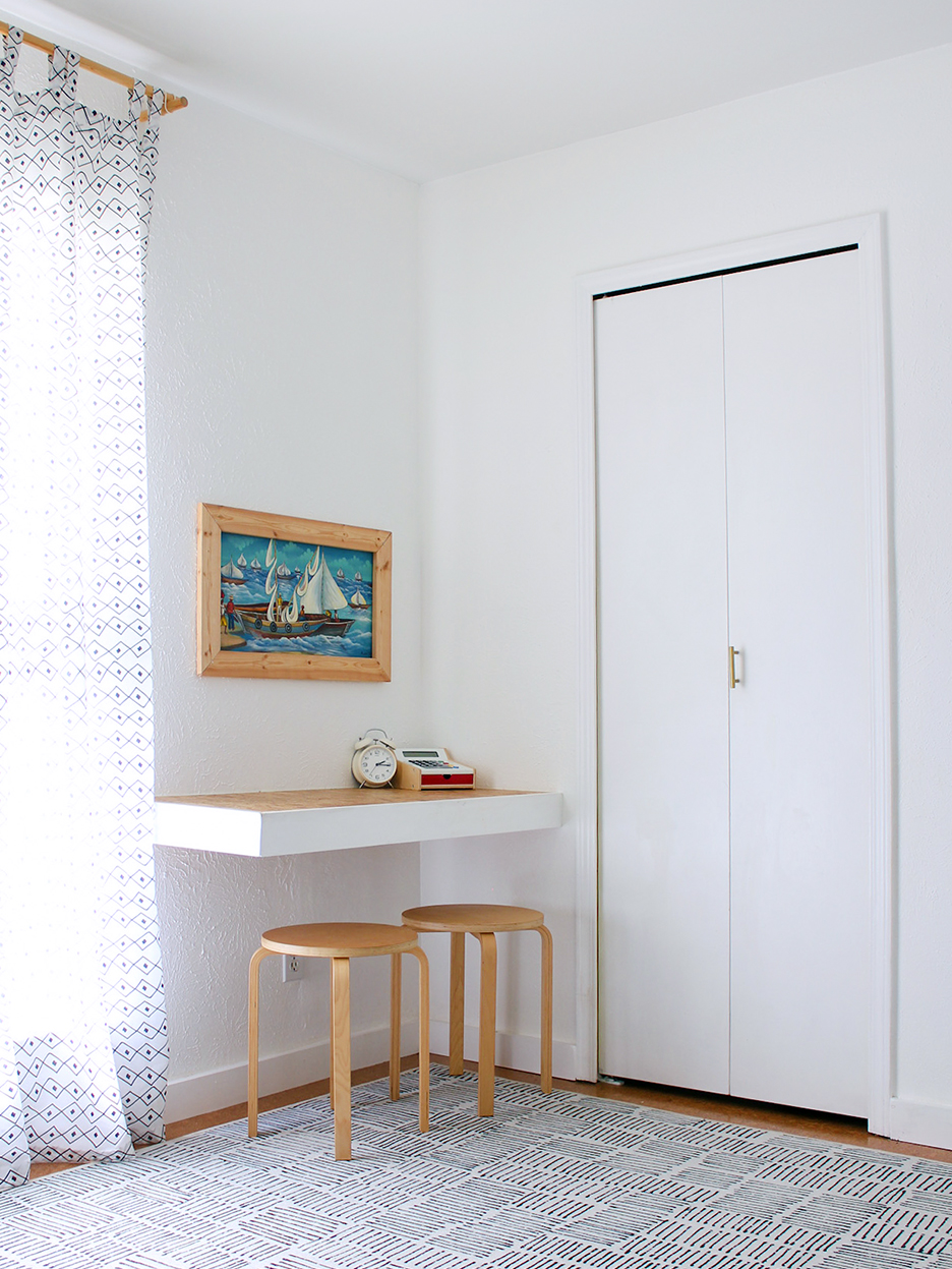 white floating desk