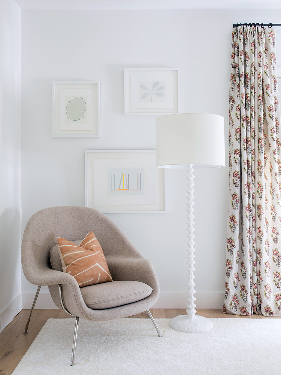 Girls bedroom with womb chair