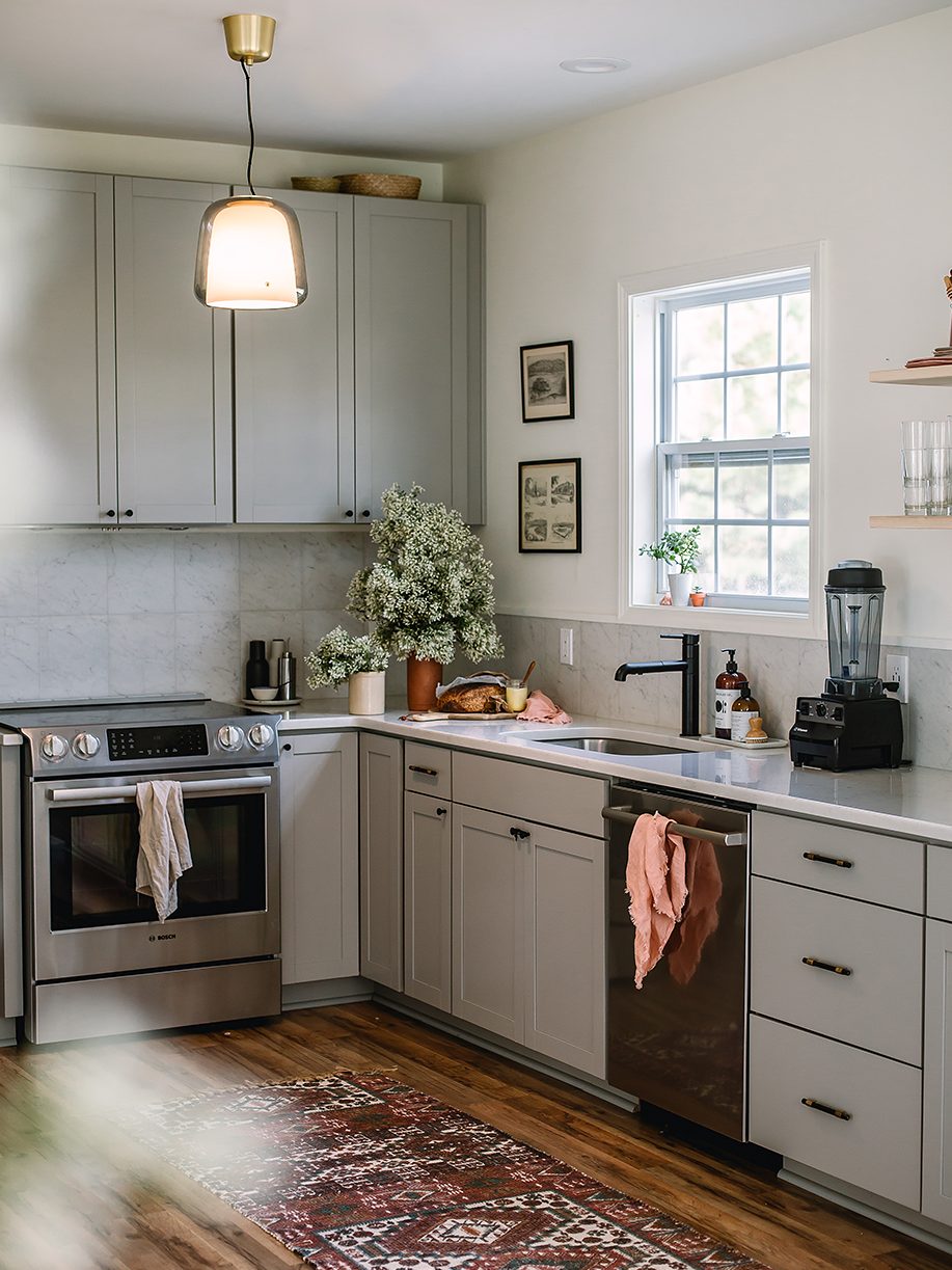 L shaped kitchen with new cabinets