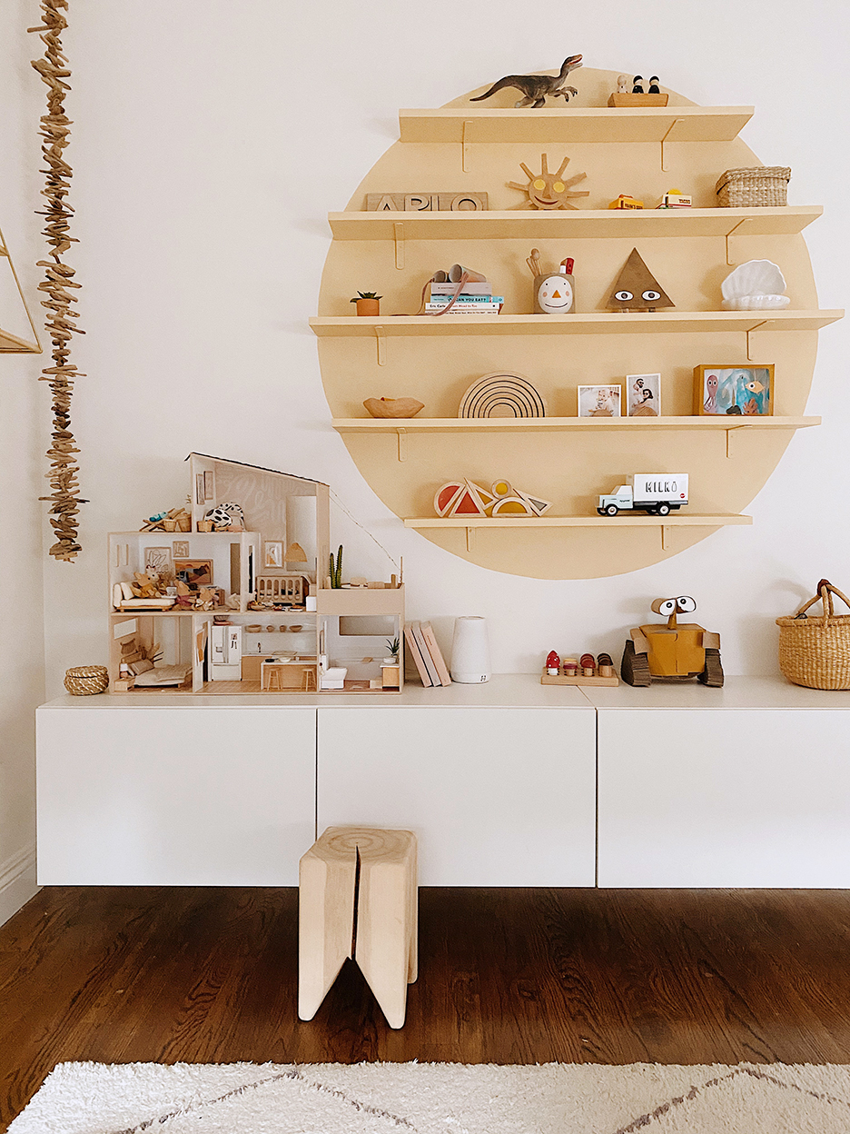 yellow circle mural with yellow shelves