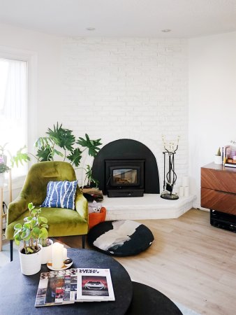 fireplace plinth in mid century style livign room