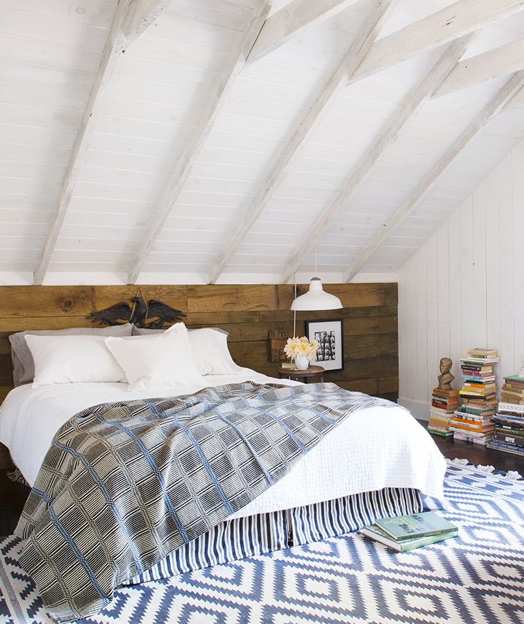 attic bedroom