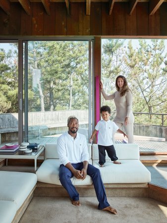 With Its Circular Design, This Family’s Fire Island House Is Like a Giant Sundial