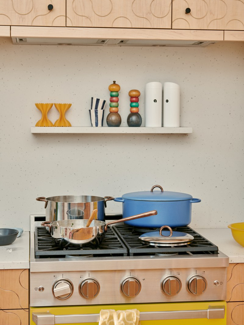 stuff on stovetop