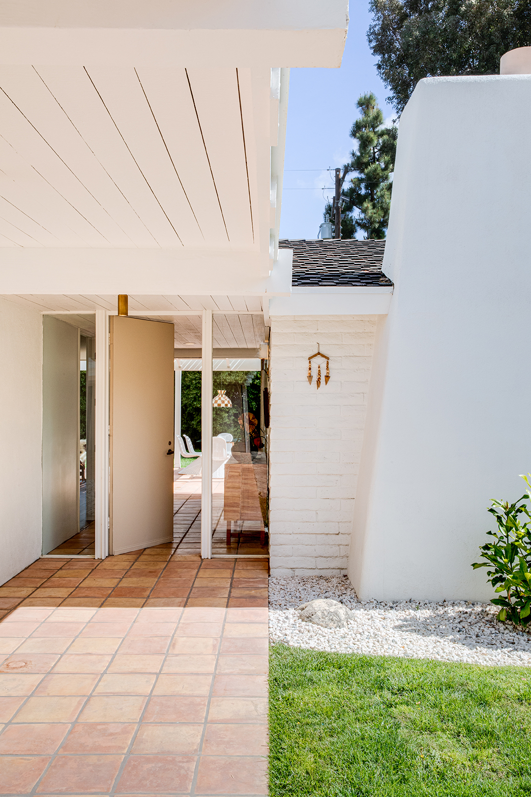 modern tiled outdoor entry