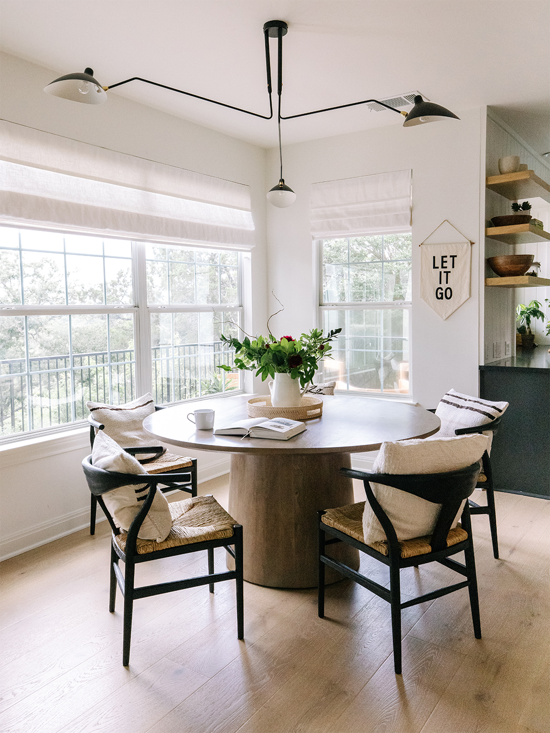 Breakfast nook dining table